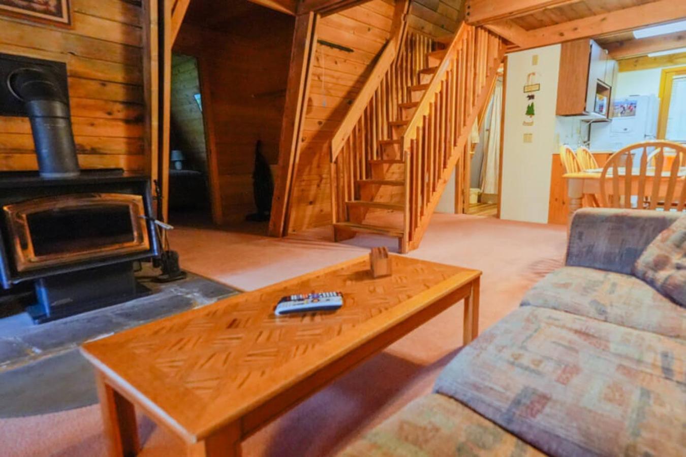 Rustic Cabin 2 - Two Bedroom Forest Lakes Estates Luaran gambar